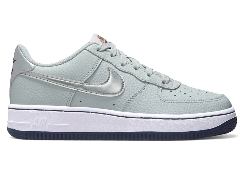 nike air force 1 barely grape