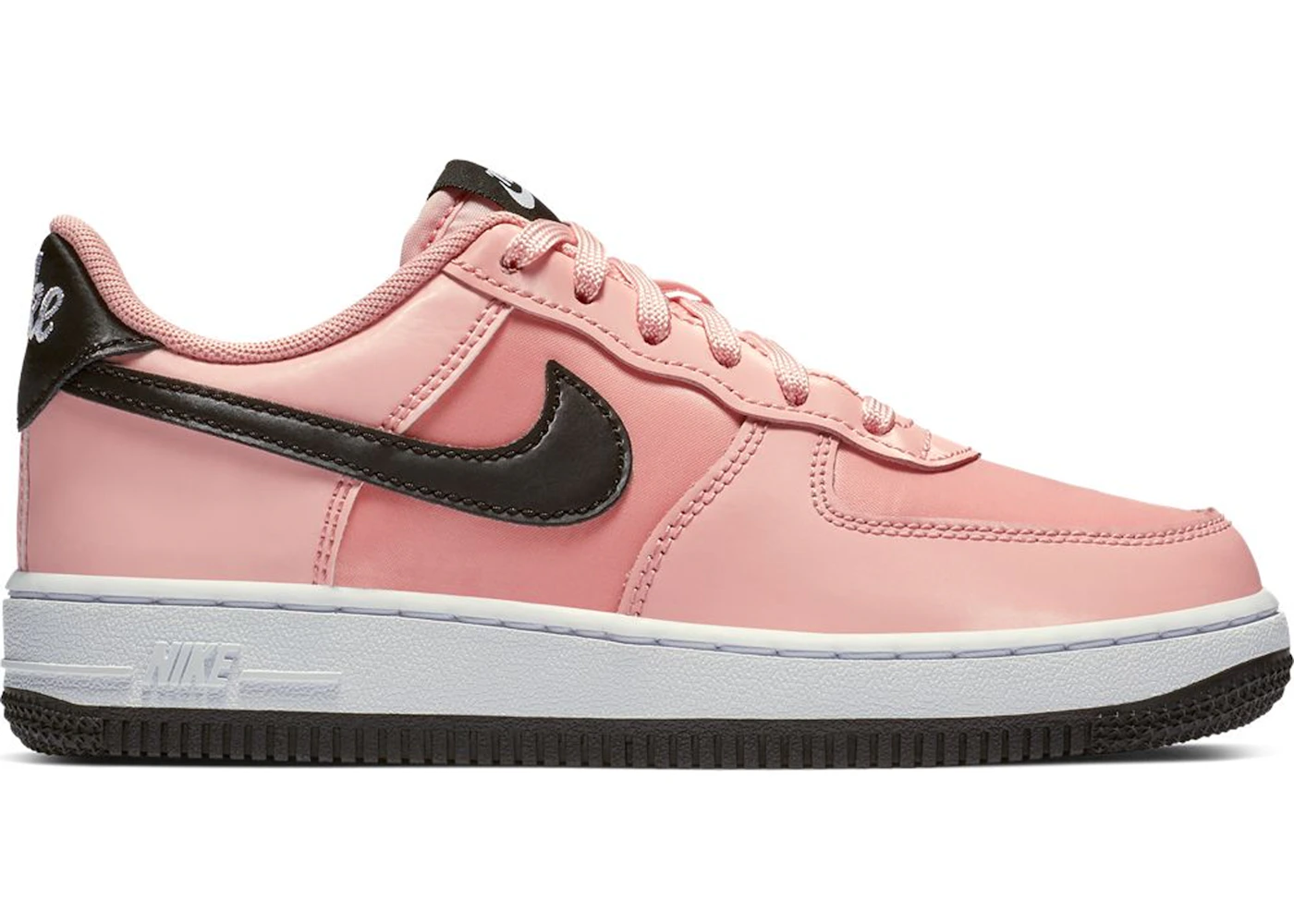 Nike pink sneakers 2019 on sale