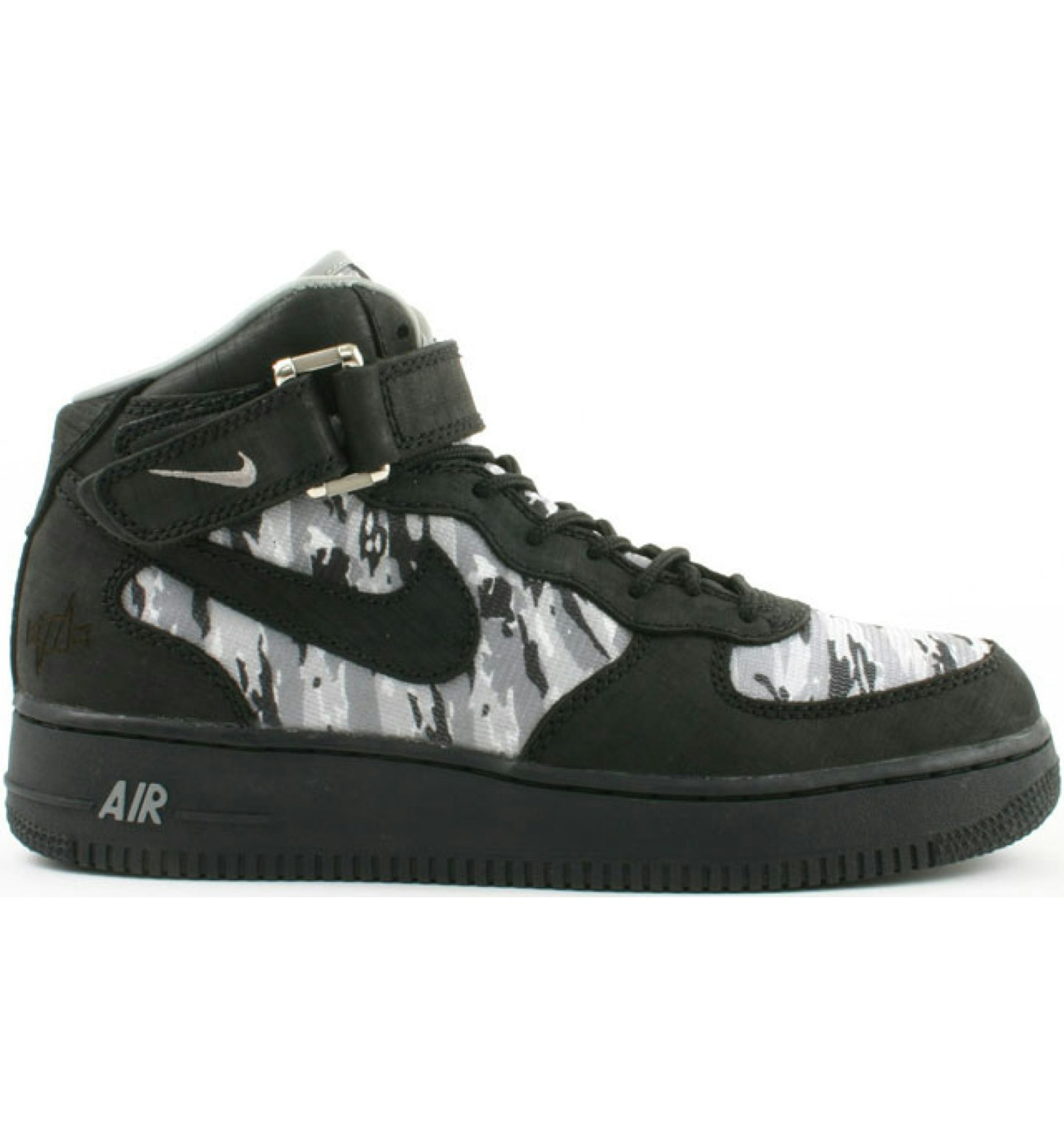 Nike Air Force 1 Mid Nort Recon
