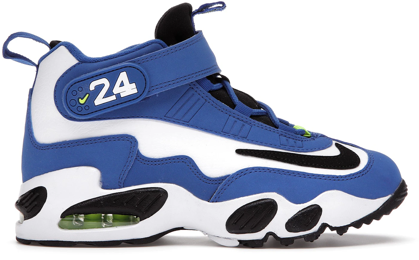 Detailed Look at the 2021 Nike Air Griffey Max 1 Retro
