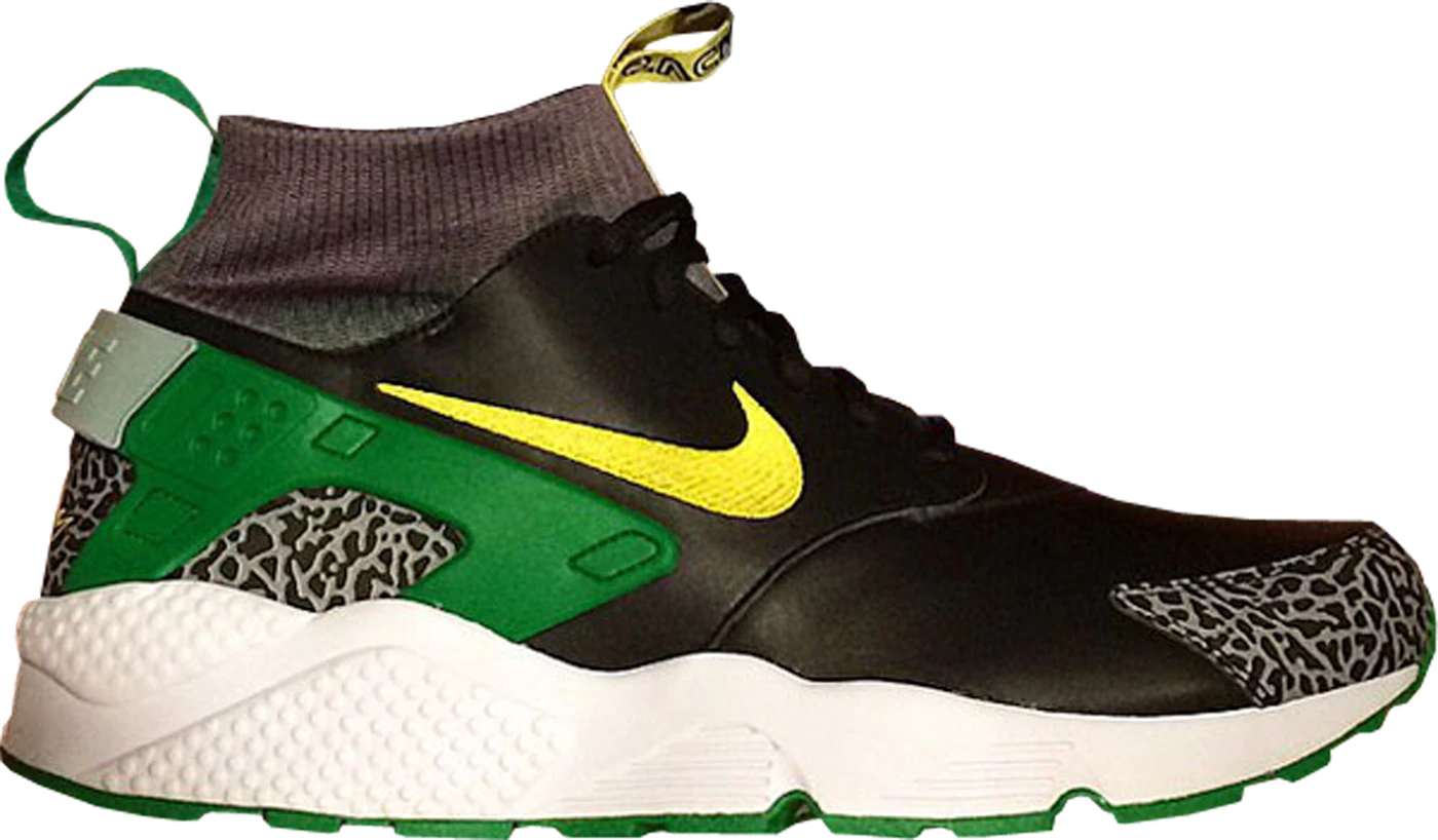 Nike Oregon Duckrache (Unsigned) - 812308-007 - US
