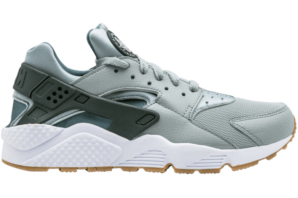 Nike air huarache shark Clearance