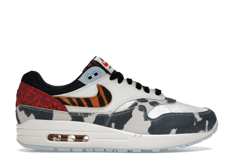 Nike air hotsell tiger print