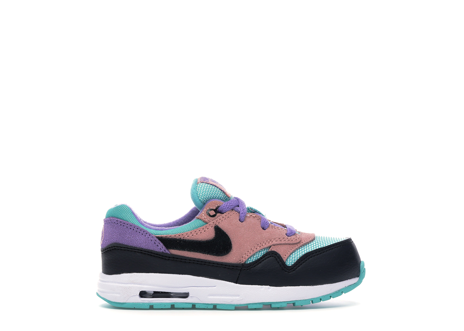 have a nike day nike air max 1
