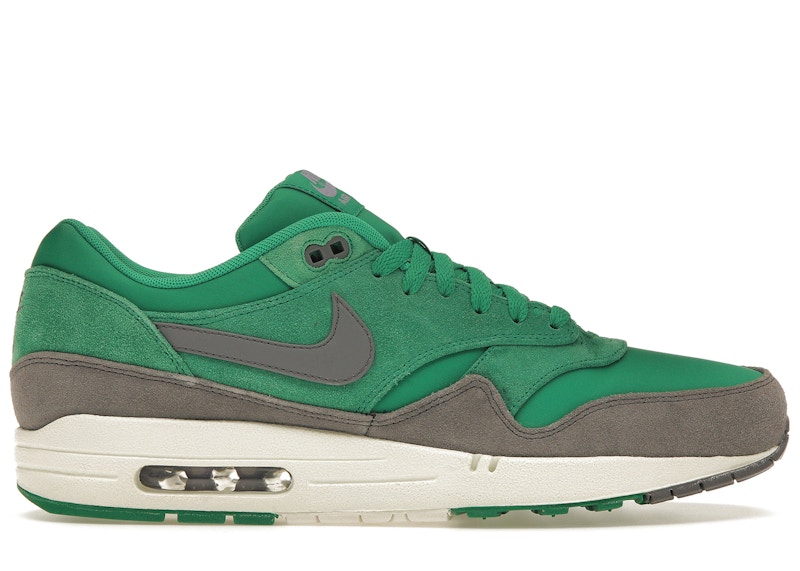 Nike air 2024 max green suede