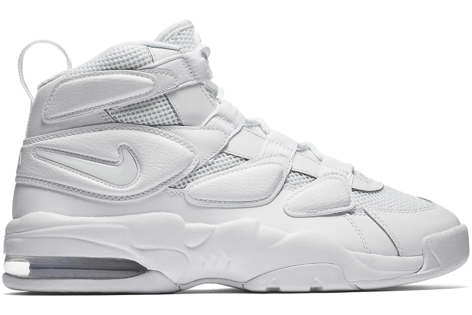 Uptempo top triple white