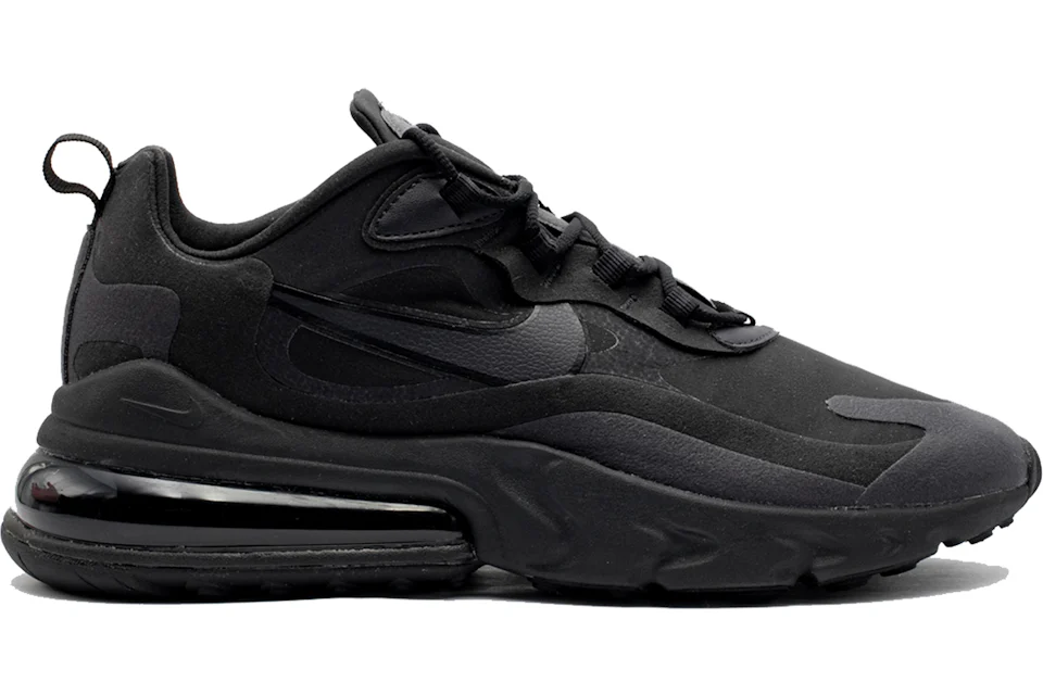 Air max top react triple black
