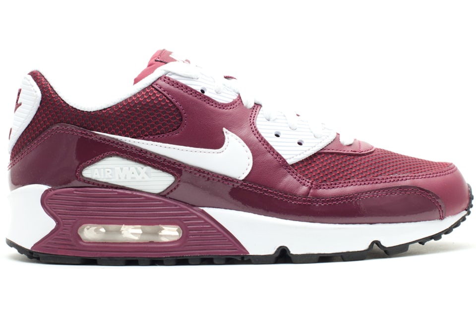 Nike sales thea weinrot