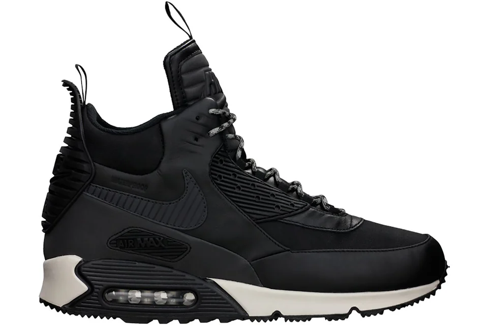 Sneakerboot sale top