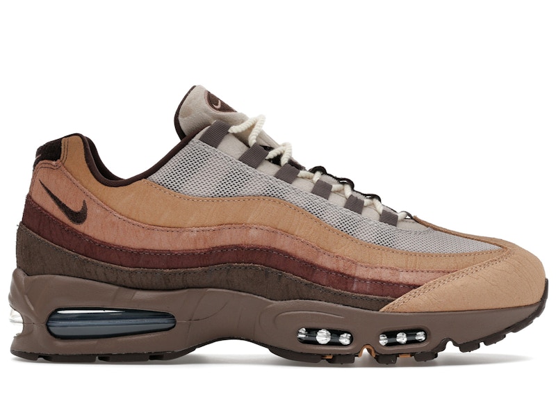 Men's Nike Air Max 95 Big Bubble Ducks of a Feather Oregon Ducks Lumber Yard Sneakers in Desert Sand/Baroque Brown/Mink Brown