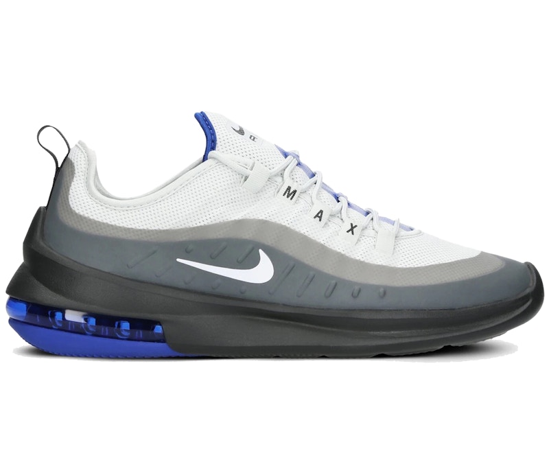 Nike air max axis hotsell junior blue