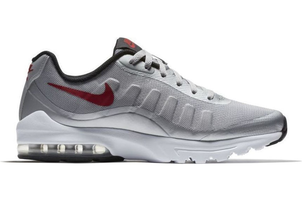 Nike men's air max invigor Clearance