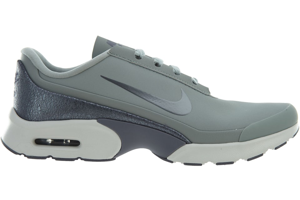 Womens nike air max jewell trainer Clearance