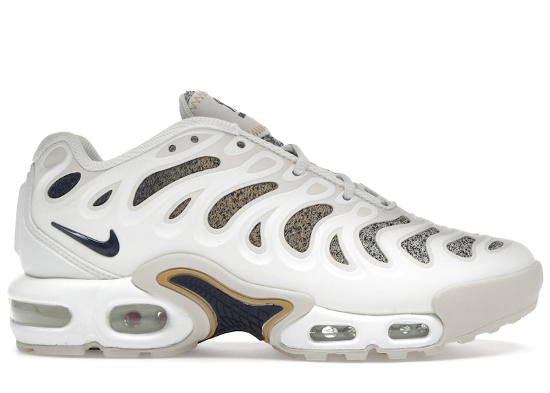 Nike Air Max Plus Drift PSG Paris Saint-Germain Phantom Wheat Gold