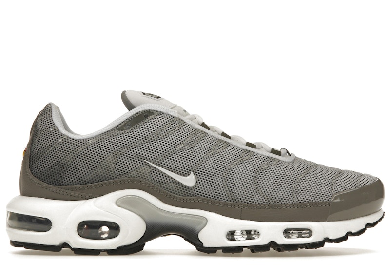 Nike Air Max Plus todo en negro Hombre 604133 050 ES