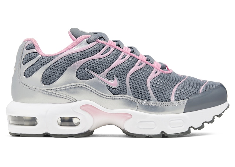 nike air max plus grey and pink