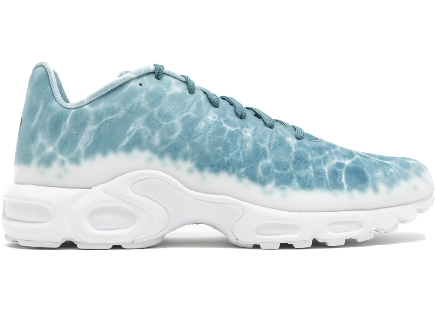 Air max plus water pool best sale