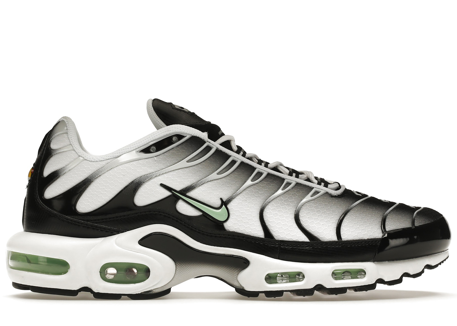 Buy Nike Air Max Plus Shoes & Deadstock Sneakers ابريق بالانجليزي