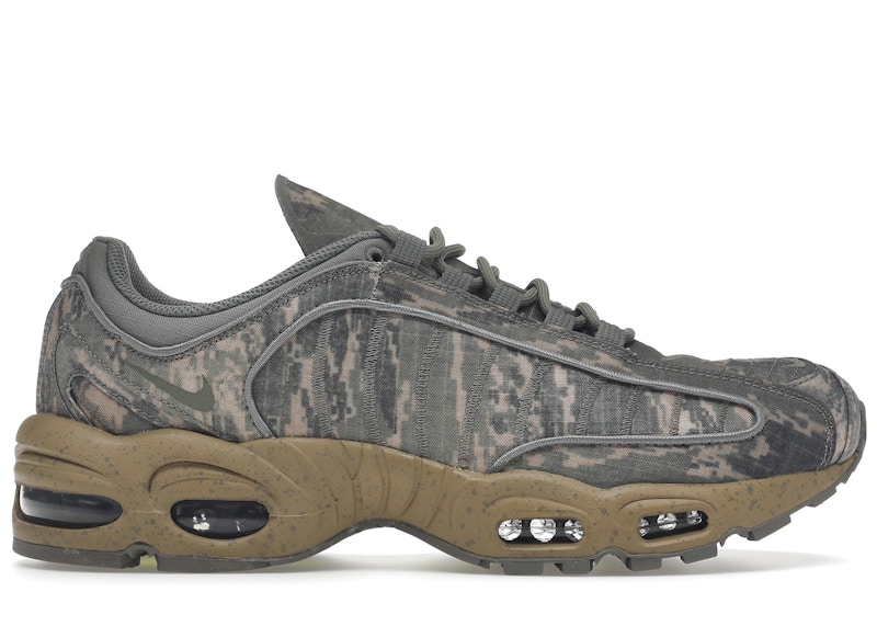 Air max tailwind on sale camo