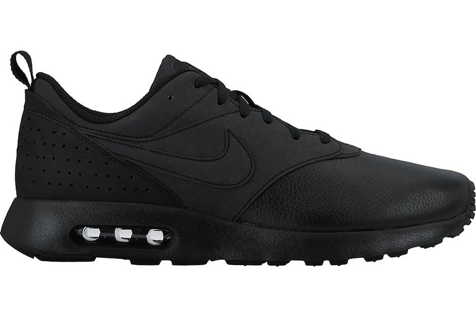 Air max tavas triple black sales