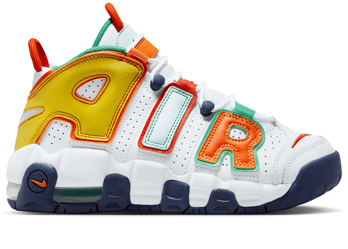 NIKE AIR MORE UPTEMPO "RAYGUNS"ストリート