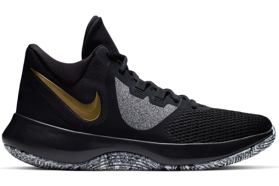 Nike black and gold 2025 mens shoes