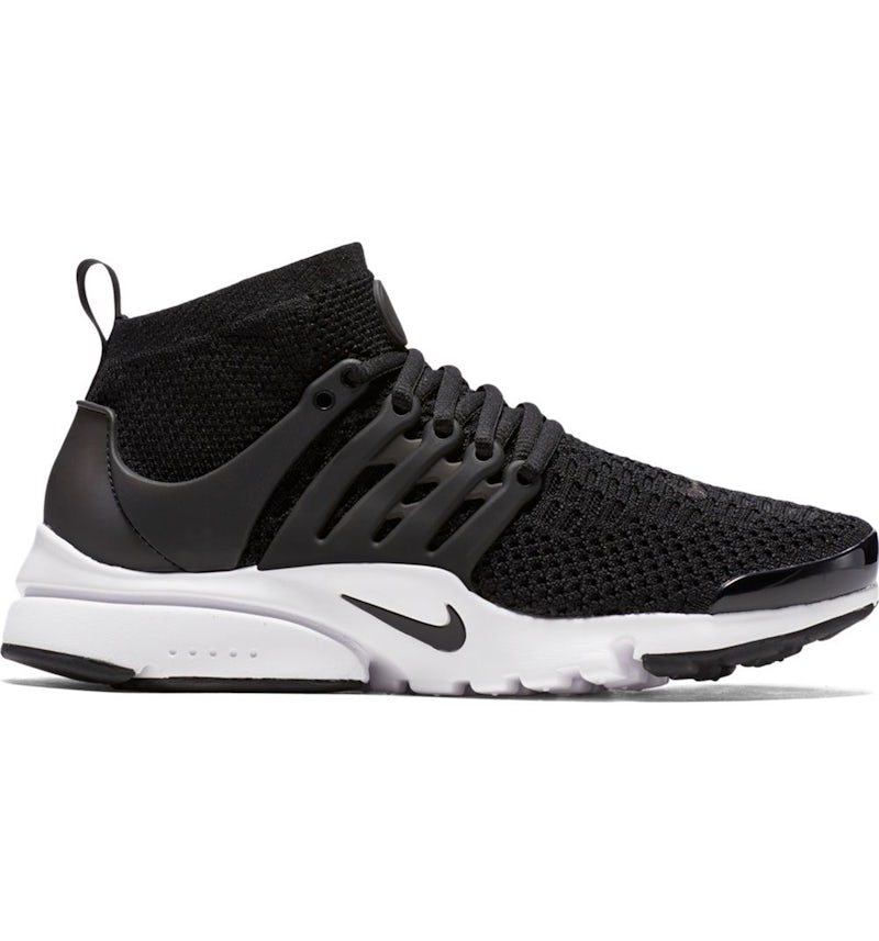 Nike air presto womens black and white on sale