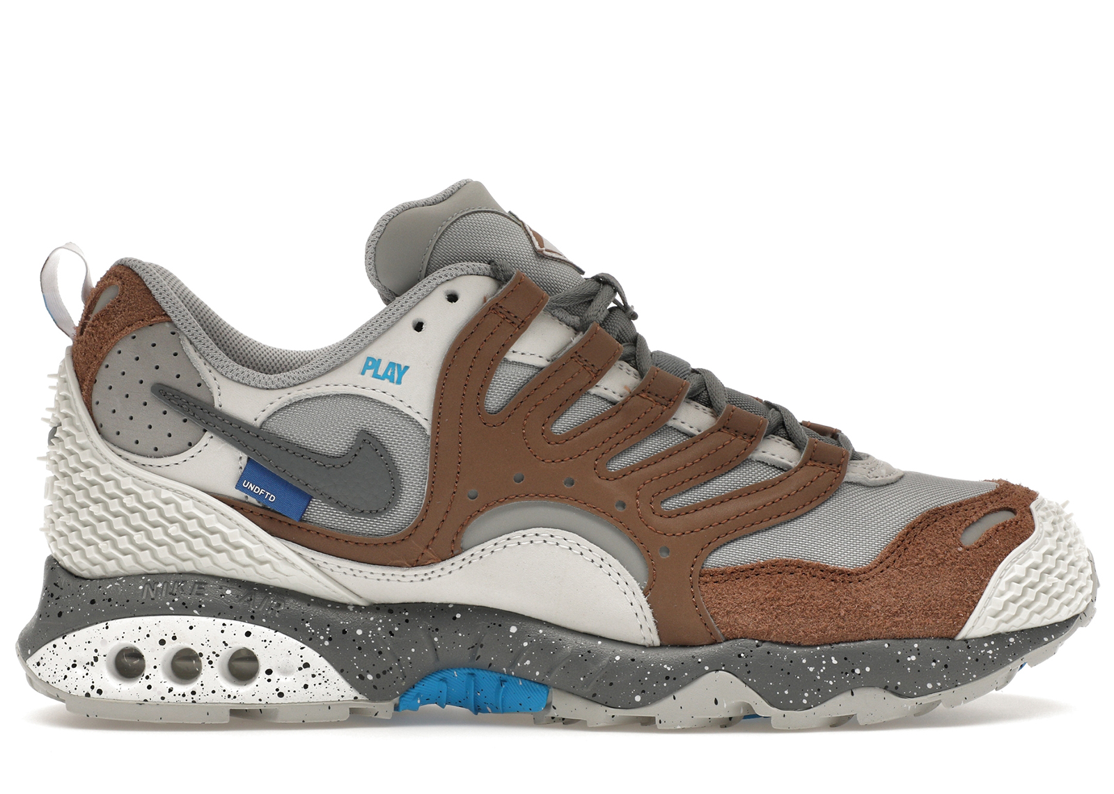 Nike Air Terra Humara Undefeated Archaeo Brown Hombre 