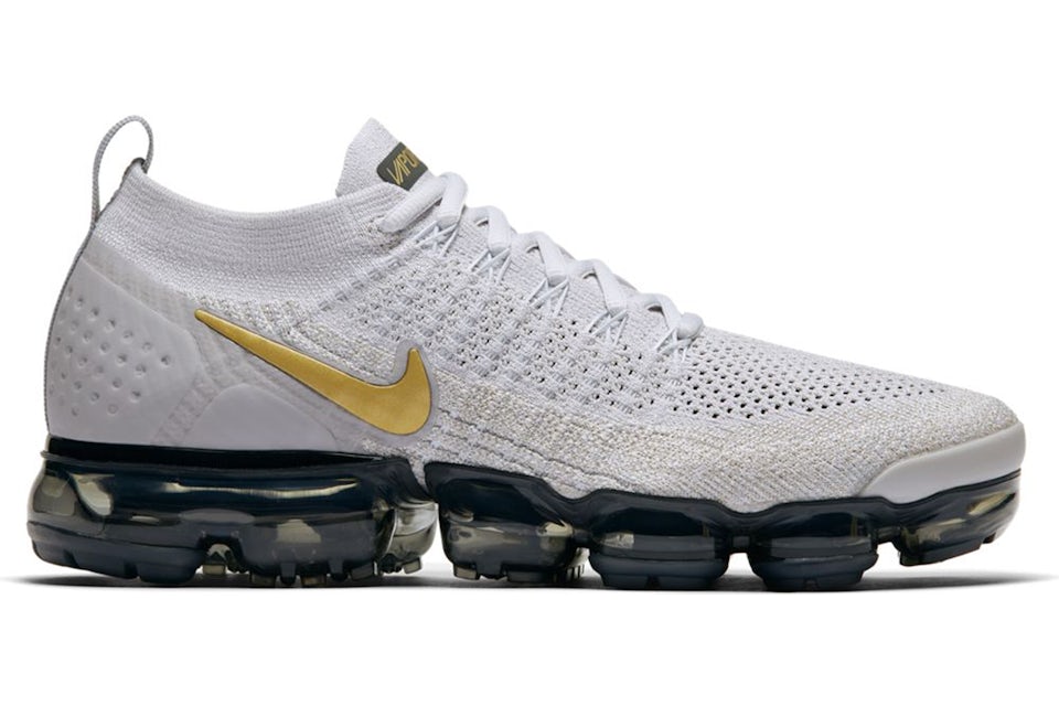 Nike air vapormax flyknit 3 metallic gold Clearance