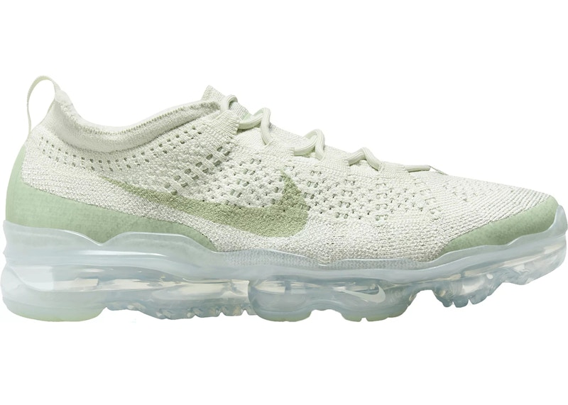 No on sale lace vapormax