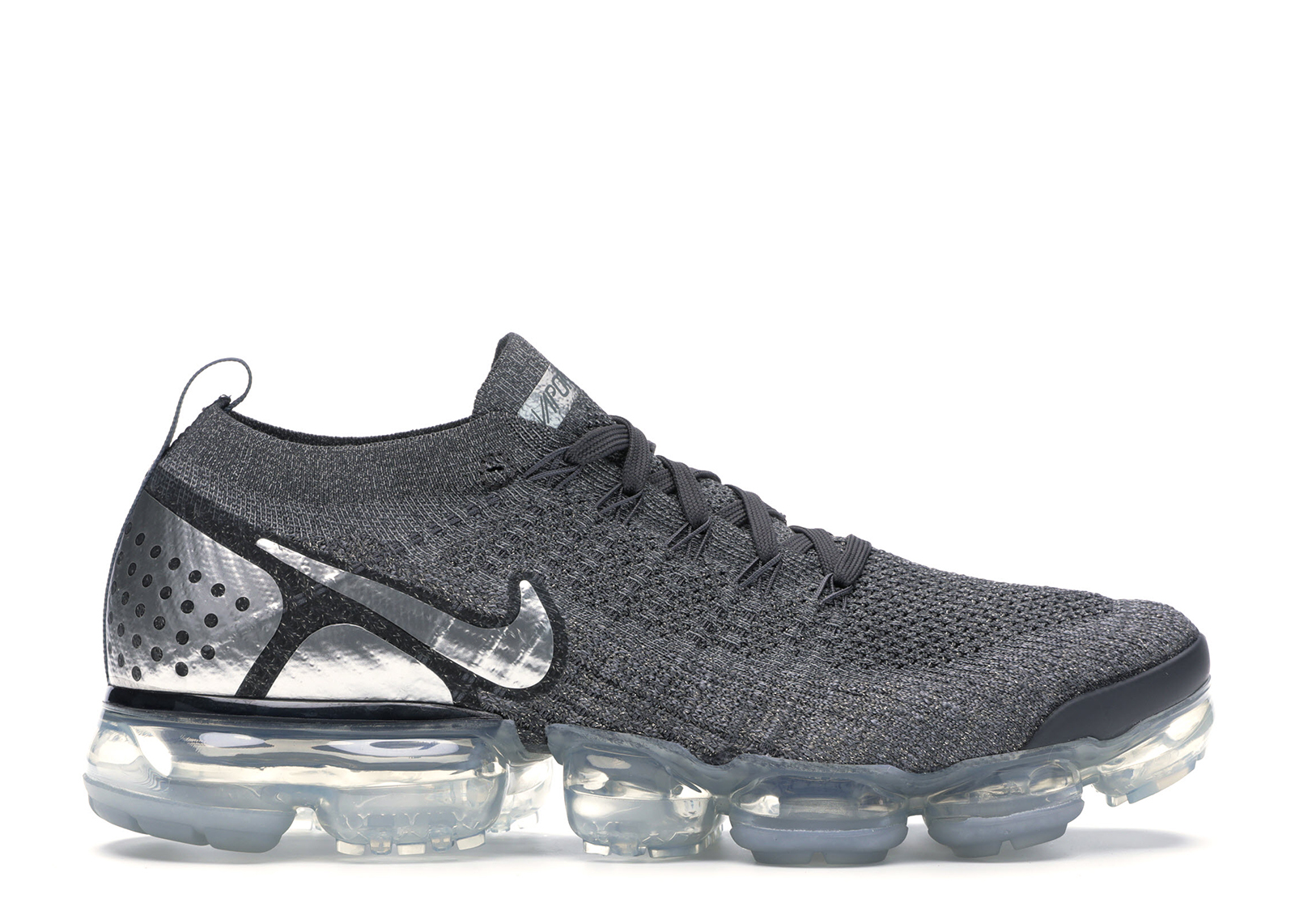 black and grey flyknit vapormax