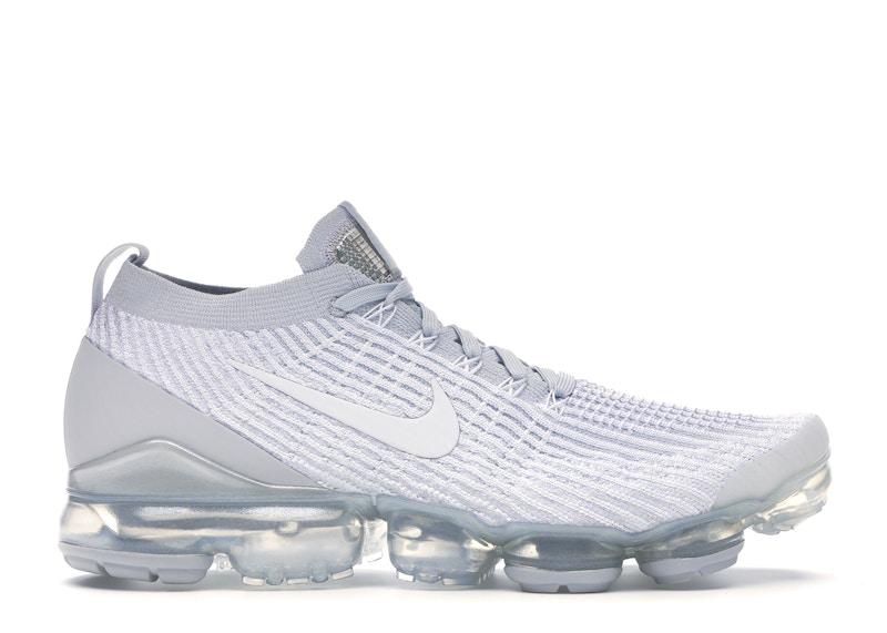 vapormax 3 platinum