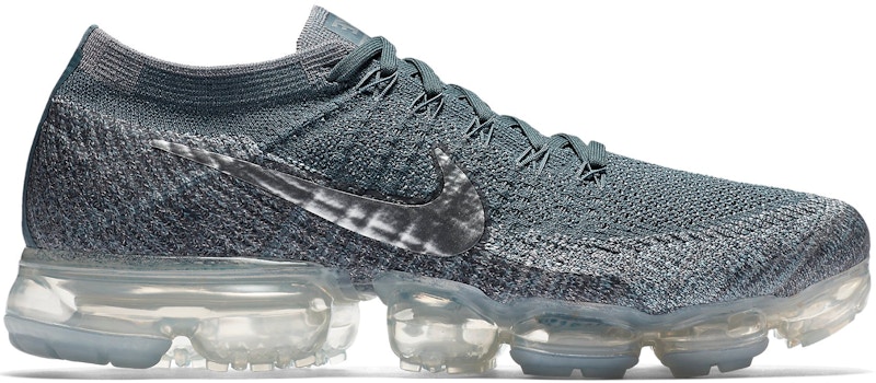 vapormax metallic blue