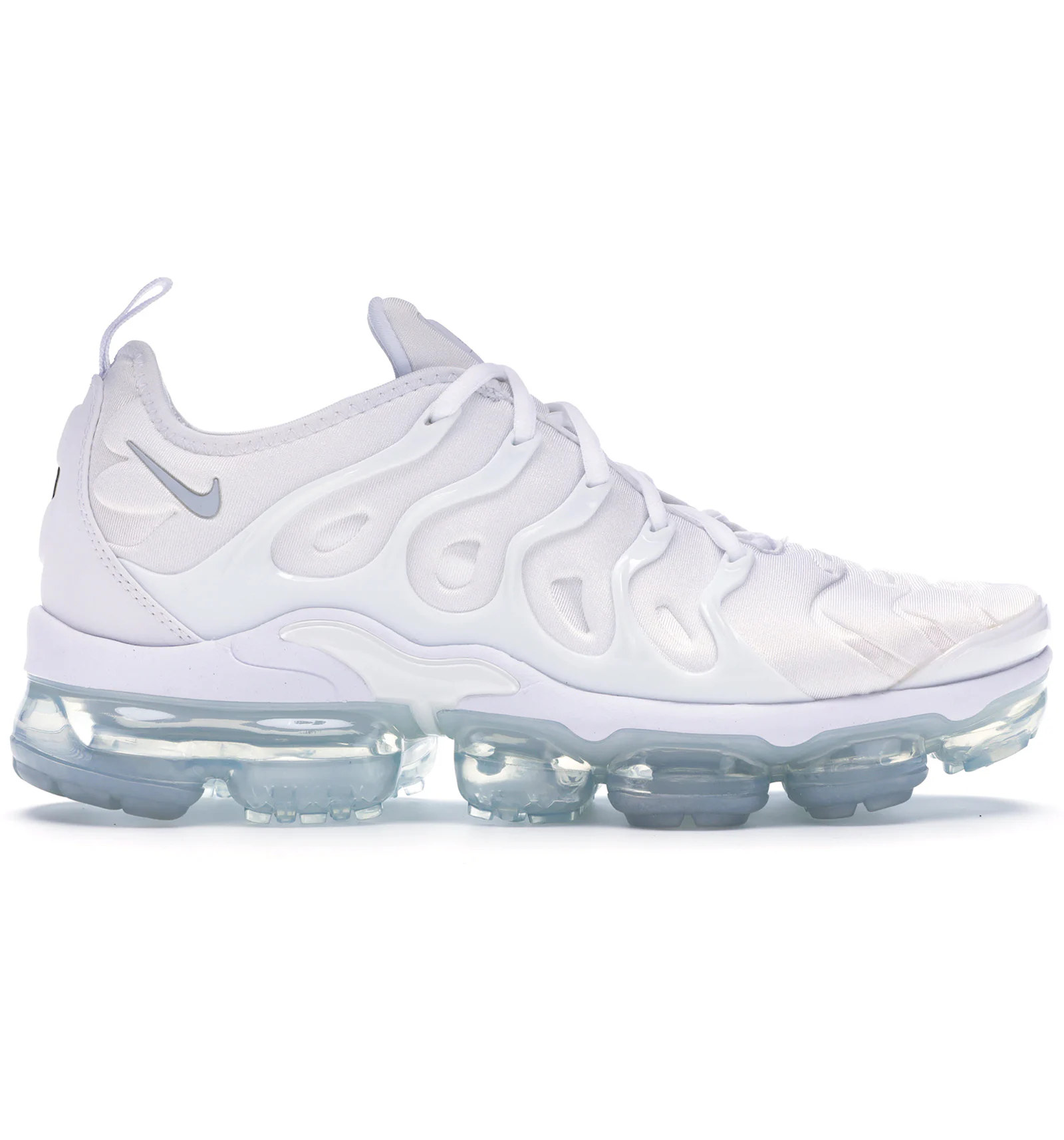 Nike air vapormax plus triple whites follow me on twitter e amp; ig space jam dee Clearance