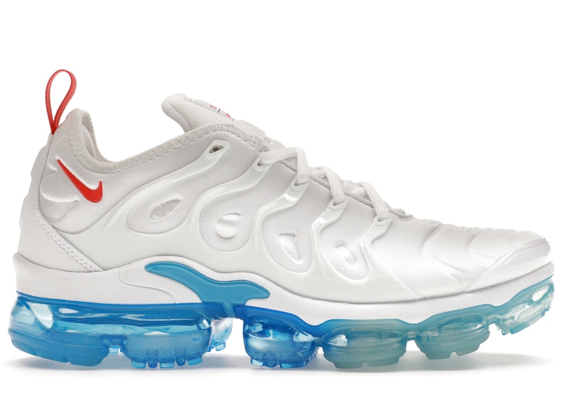 Nike vapormax plus store white and blue