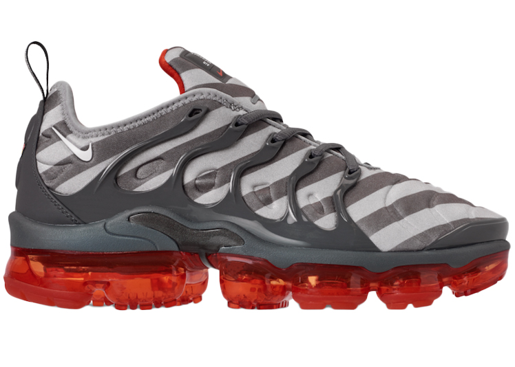 grey and red vapormax plus