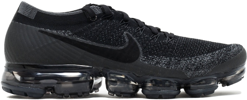 black grey vapormax