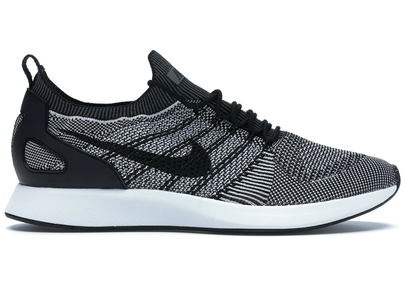 Nike mariah flyknit racer black white clearance
