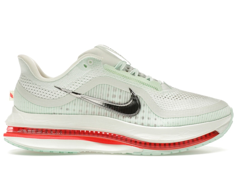 ◆正規品◆NIKE PEGASUS PREMIUM BARELY GREEN◆関税込◆人気◆ The Nike Pegasus Premium in “Barely Green & Bright Crimson