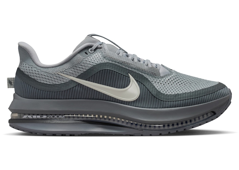 Nike Pegasus 40 グレー新品、未使用 Nike Air Zoom Pegasus Premium Wolf Grey メンズ - HQ2592-013 - JP