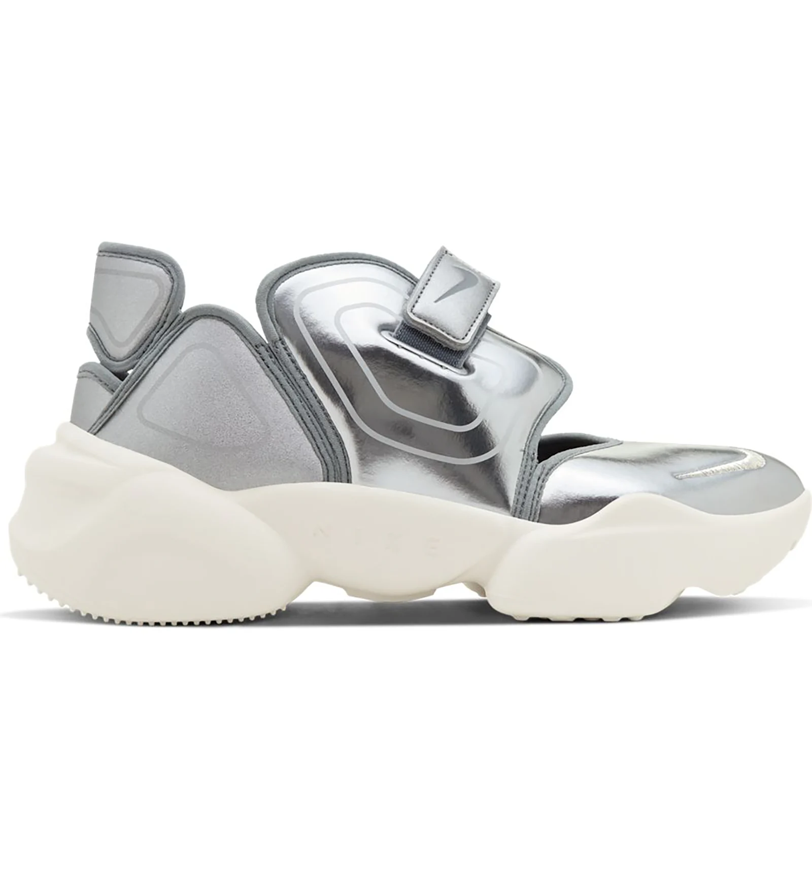 Nike Aqua Rift Liquid Metal Silver Women s CW5875 001 US