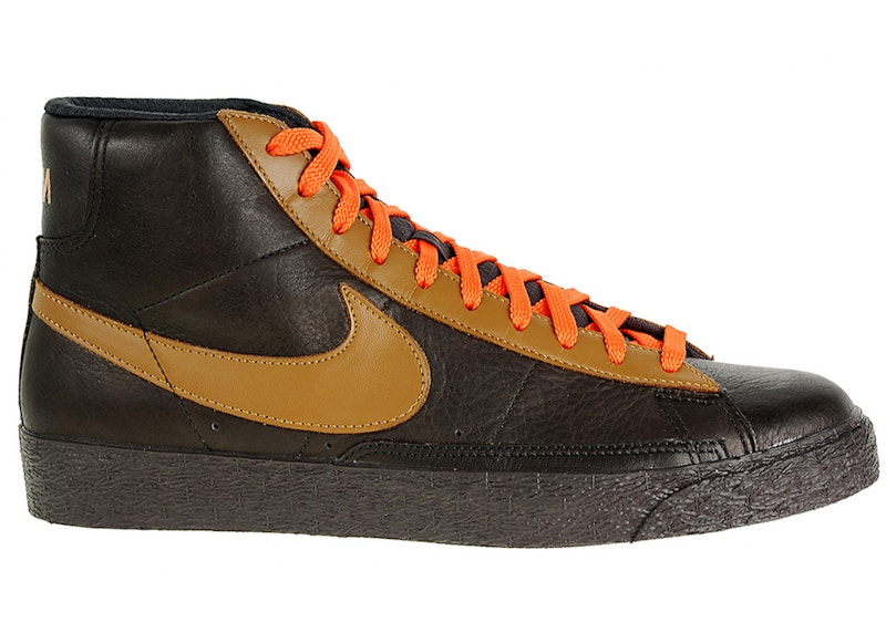 Stranger things x nike hot sale blazer hawkins high school