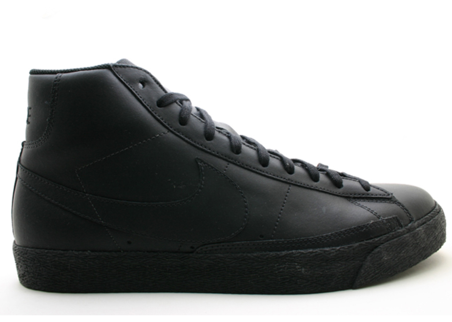 Nike blazer hotsell high black leather