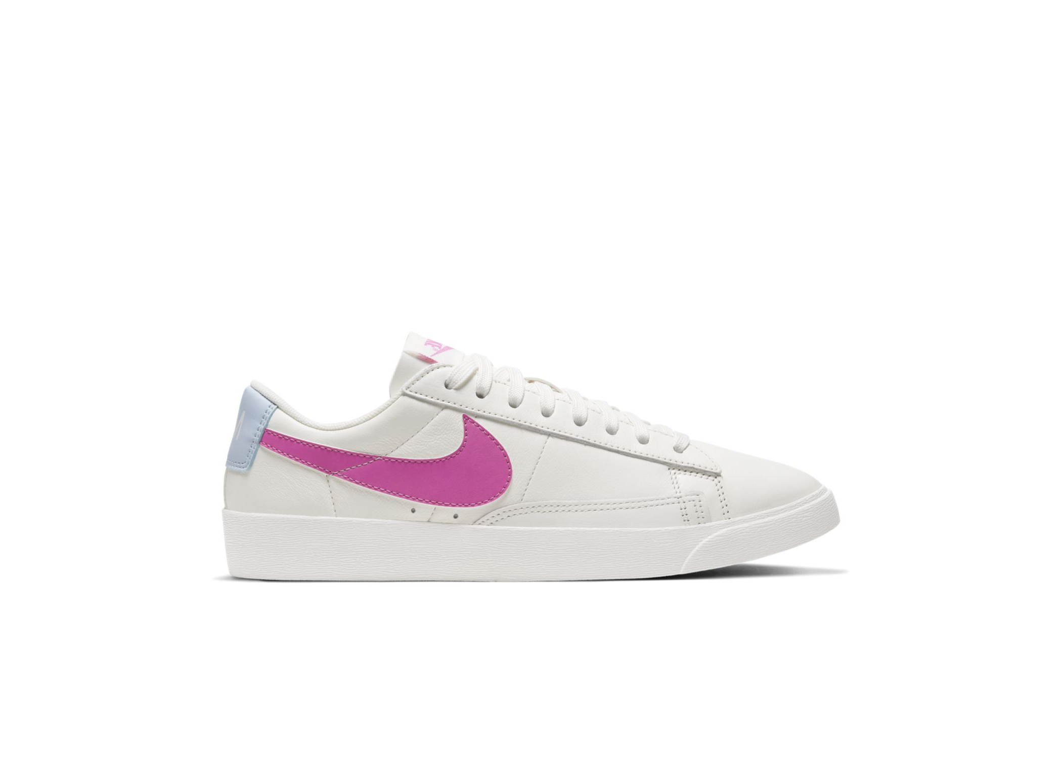 W blazer store low le nike