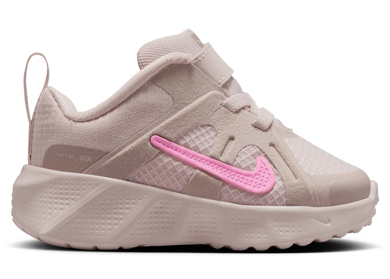 Pre-owned Nike City Response Sneakers In Silt Red/malt/pink Spell