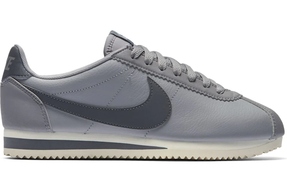 Nike Classic Cortez Leather Atmosphere Grey Women s 807471 017