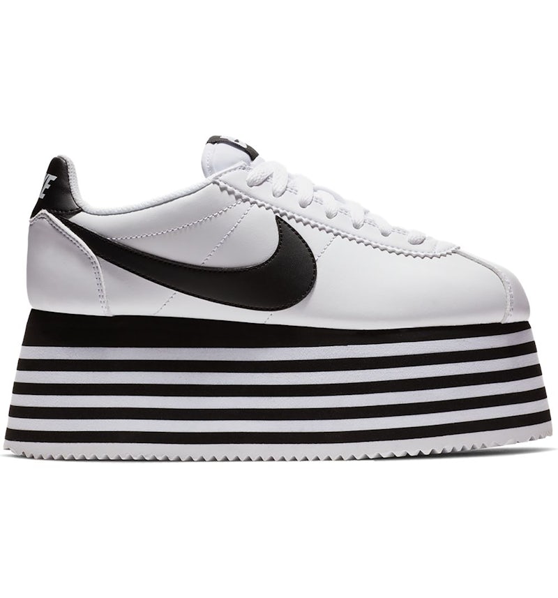 Nike cortez blanche et noire sales