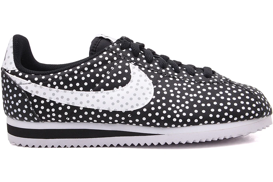 Black and white top polka dot nike shoes