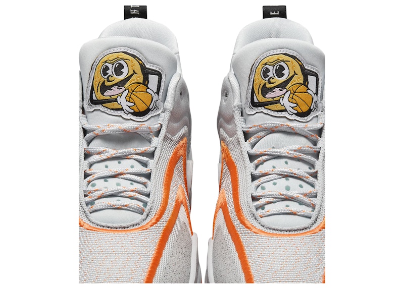 nike cosmic unity amazon