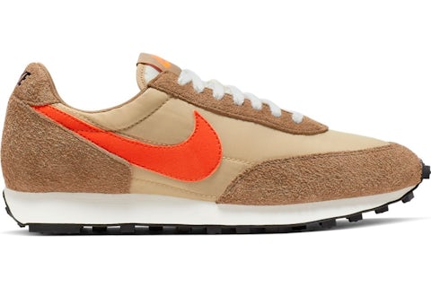 Nike Daybreak Vegas Gold College Orange Men s BV7725 700 US